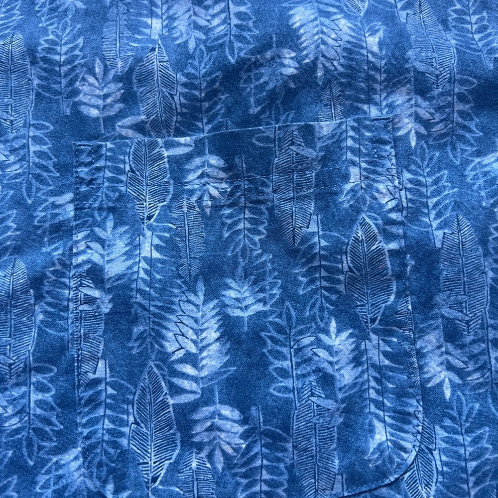 L.L. Bean Mens Blue Palm Leaf Print Traditional Fit Button Up Short Sleeve Shirt - Picture 3 of 8